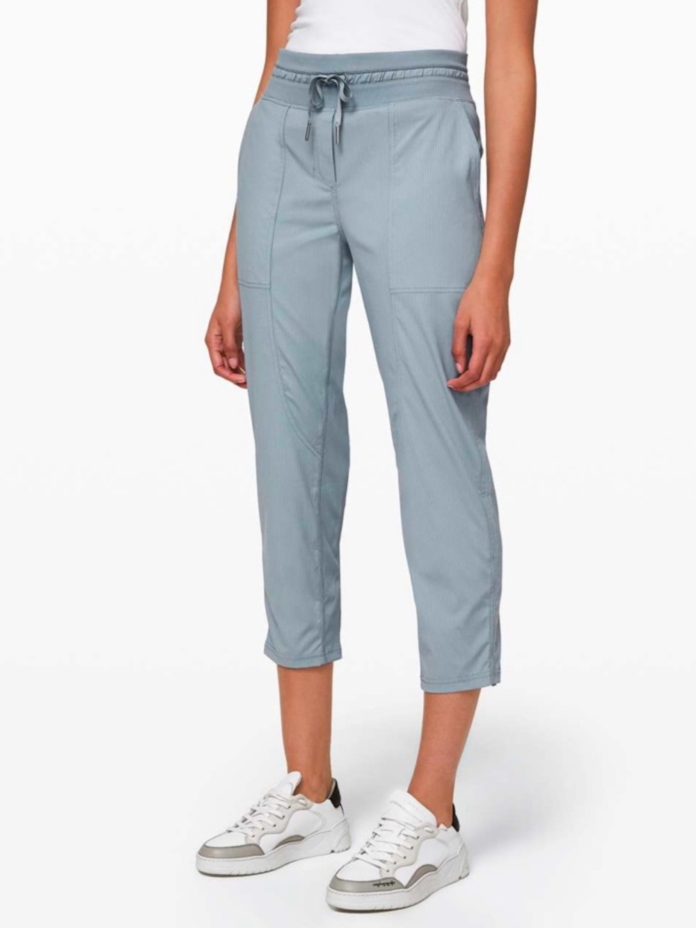 Lululemon Dance Studio Crop in
Chambray